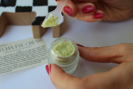 De-Puff Eye Cream